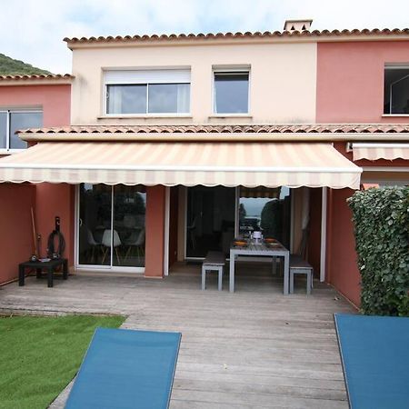 Ajaccio Maison Bord De Mer Dans Residence Avec Piscine Exterior photo