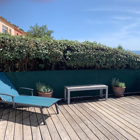 Ajaccio Maison Bord De Mer Dans Residence Avec Piscine Exterior photo